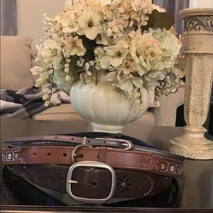 M/L A&F Express belts